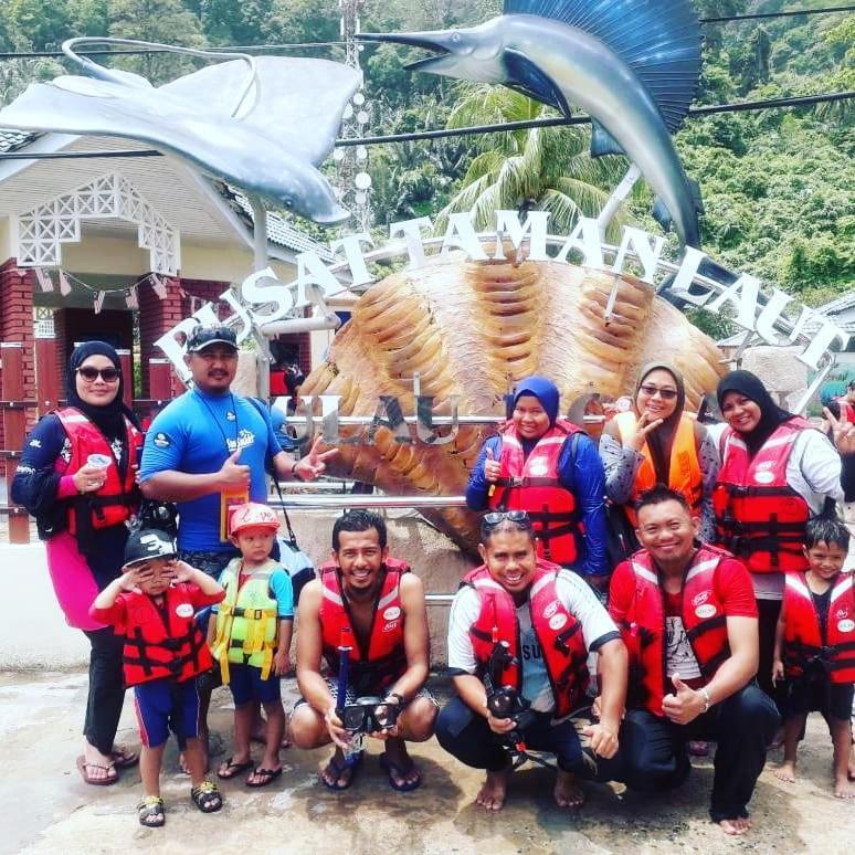 Marina Bay Resort & Restaurant Kampung Genting Dış mekan fotoğraf
